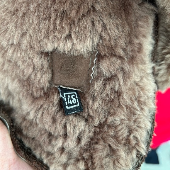 Vintage Sheepskin Coat W/  Leather Trim Tan inside shearling - Picture 7 of 13